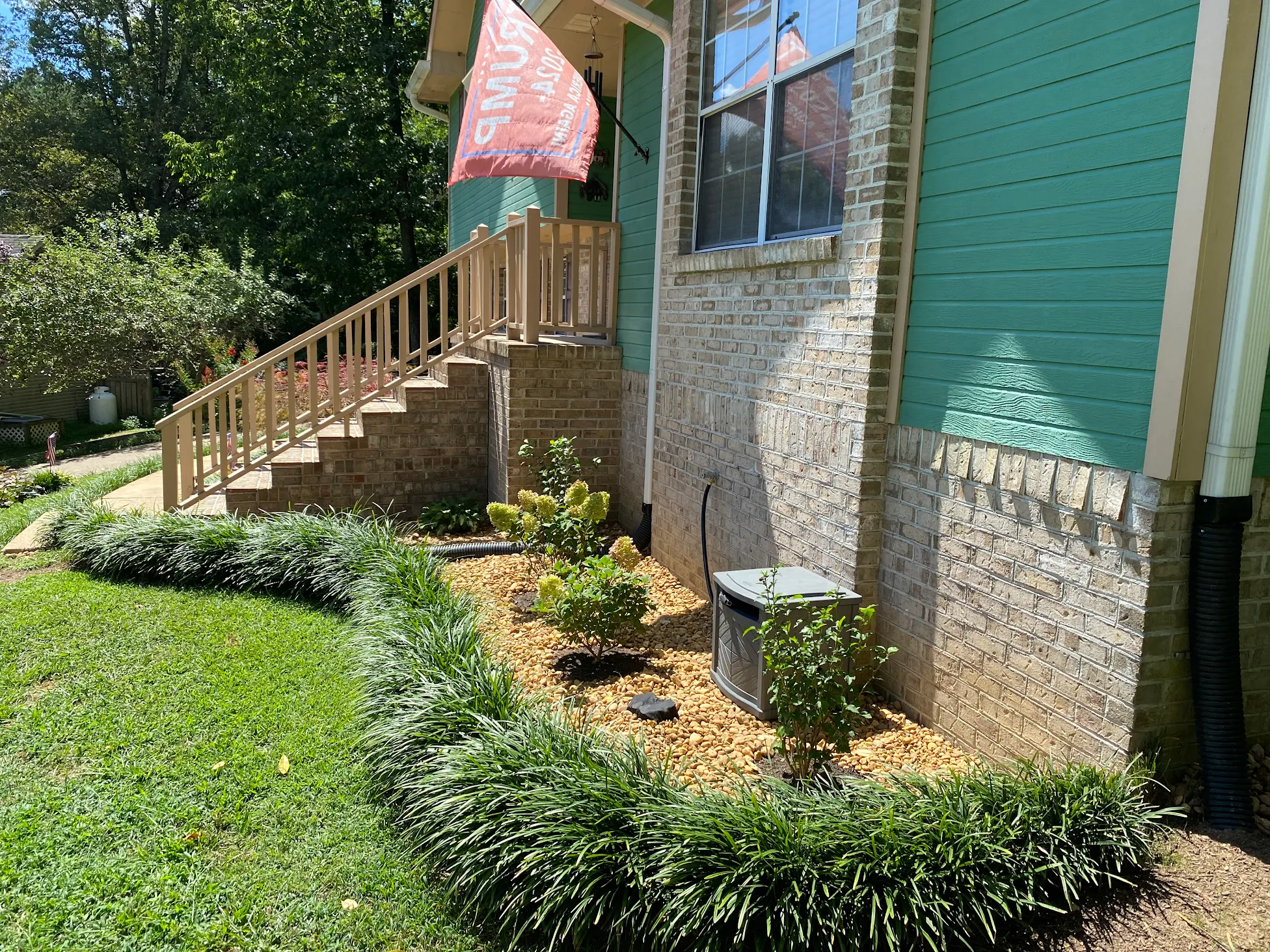 front yard customer Customer Yard Photo